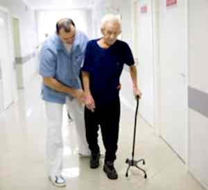 Сиделка после инсульта